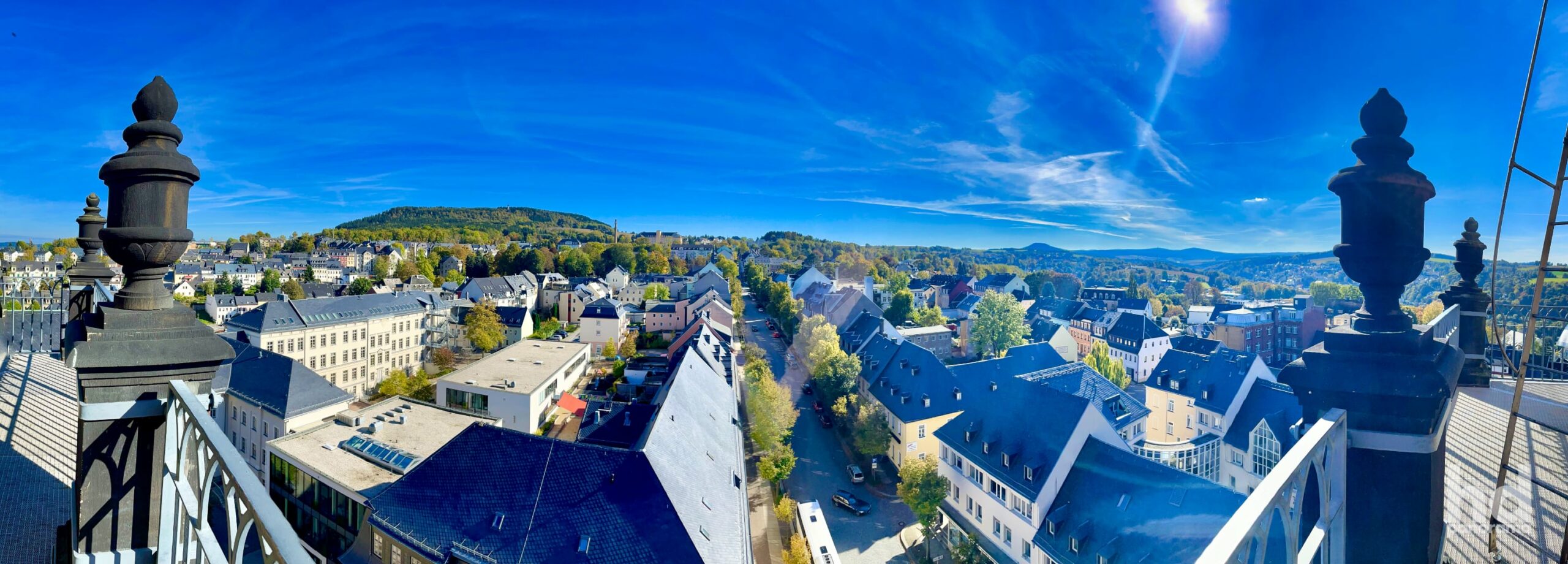 Prima Aussicht vom Turm der St. Annenkirche auf Annaberg-Buchholz